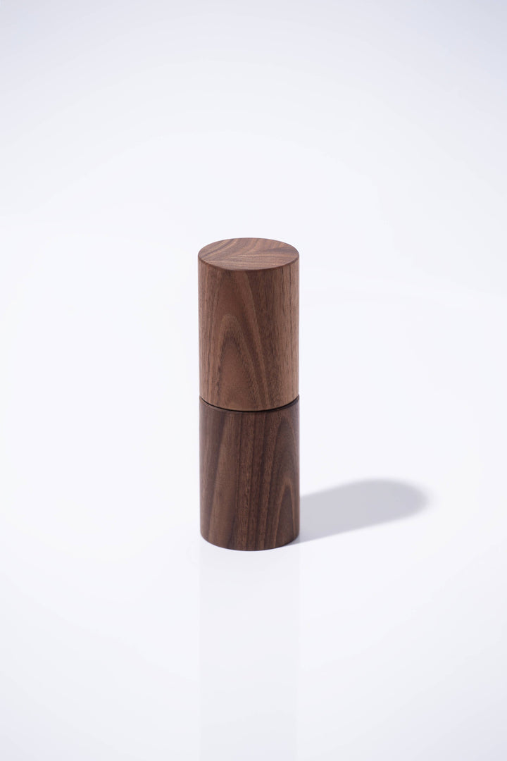 Walnut Pepper Grinder