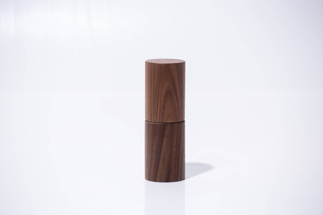 Walnut Pepper Grinder
